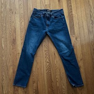 Stylish Indigo Slim Taper Jeans Men